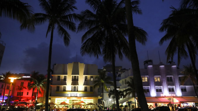 080819_DT_WelcomeToMiami_mar_02